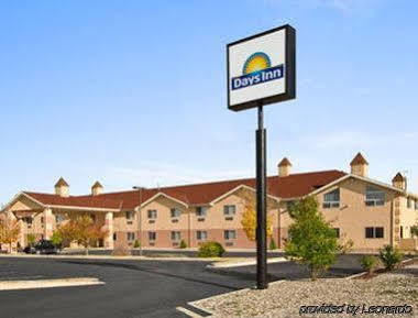 Best Western Airport Inn Colorado Springs Exterior photo